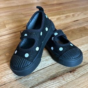 Zara black & white polka dot toddler girl Mary Jane sneakers size 6.5